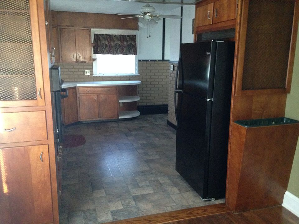 2nd image of 12 Aarons Pl