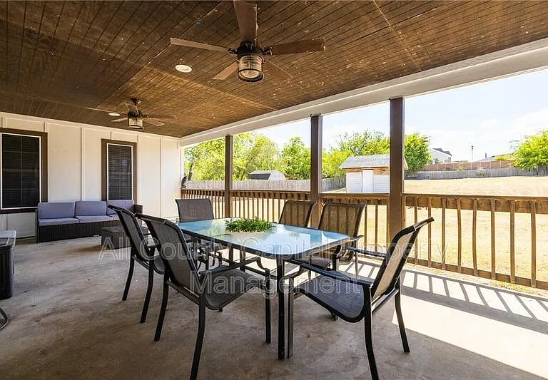 112 Old West Trl — Photo 12