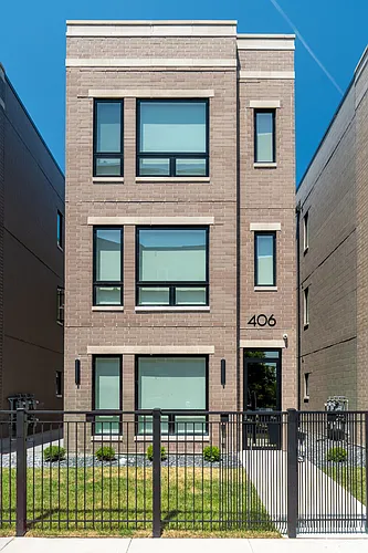 406 E 50th Pl #3 Photo 1