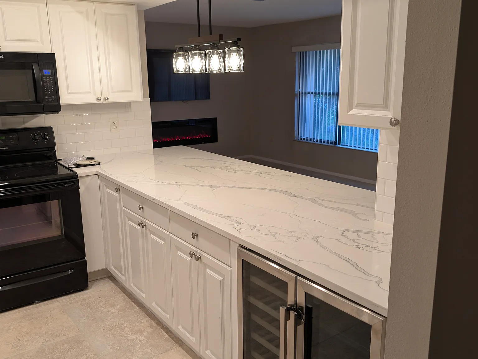 115 Mimosa Dr — Photo 3