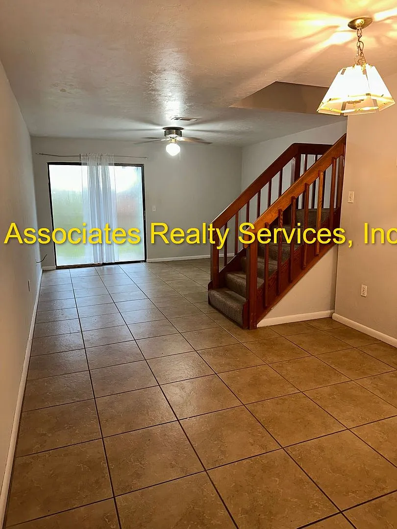 2 Br/ 2.5 Ba- Available In December! This Is A Sublease! — Photo 4