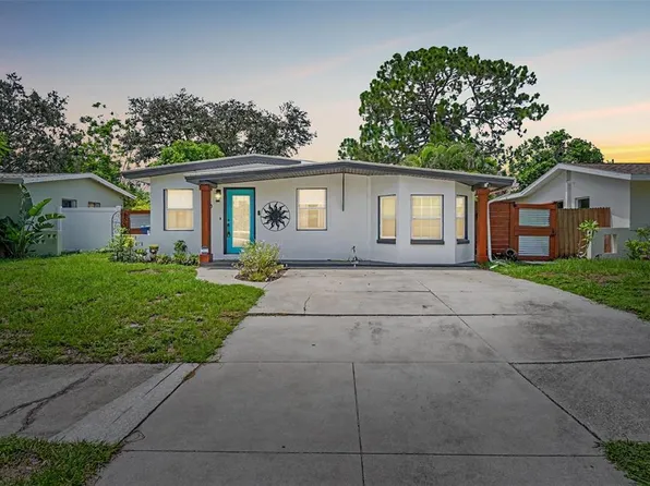 860 86th Ave N, Saint Petersburg, FL 33702