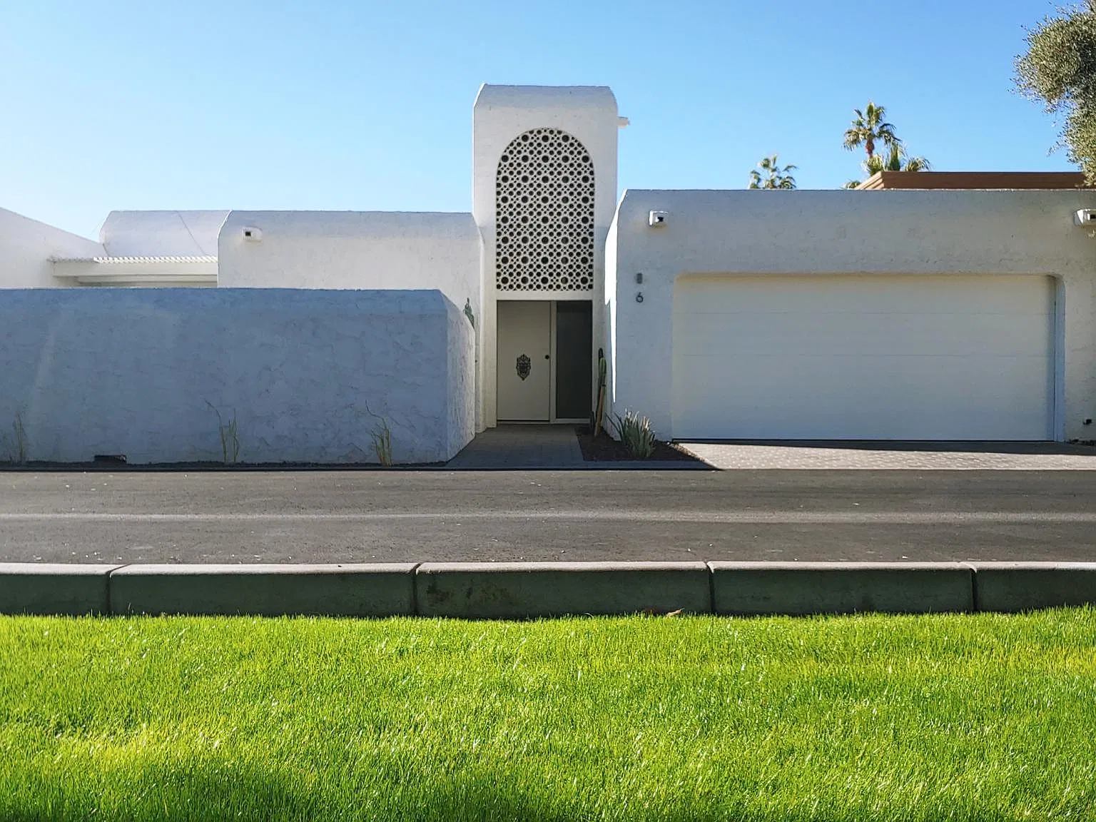 7770 E Camelback Rd — Photo 4