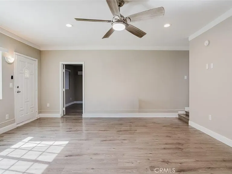 6609 Camellia Ave — Photo 7