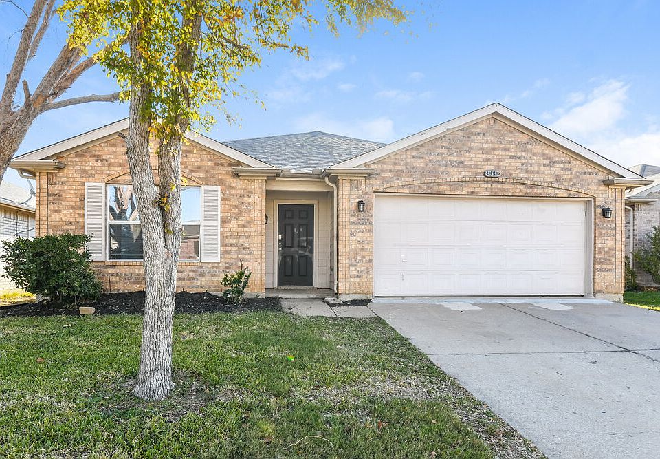 1st image of 8332 Horse Whisper Ln