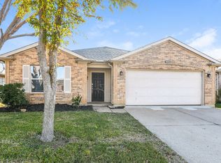 8332 Horse Whisper Ln, Fort Worth, TX 76131