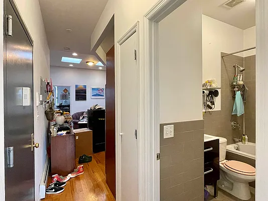 Rented by Bohemia Realty Group | media 13