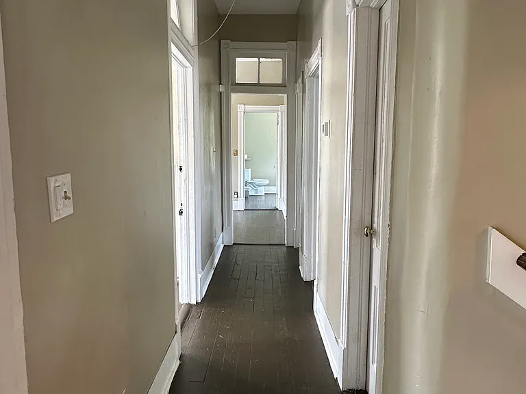 203 W 35th St #1/2 — Photo 8
