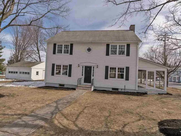 2 Western Ave, Feura Bush, NY 12067