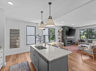 341 Obrien Farm Rd, South Burlington, VT 05403