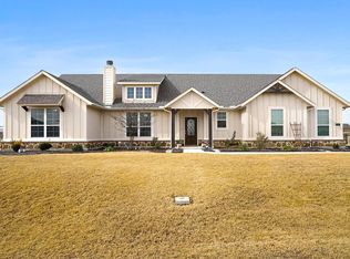 173 Meadow Vista Dr, Rhome, TX 76078