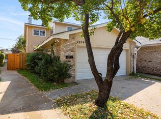 2806 Spring Valley Dr, Bedford, TX 76021