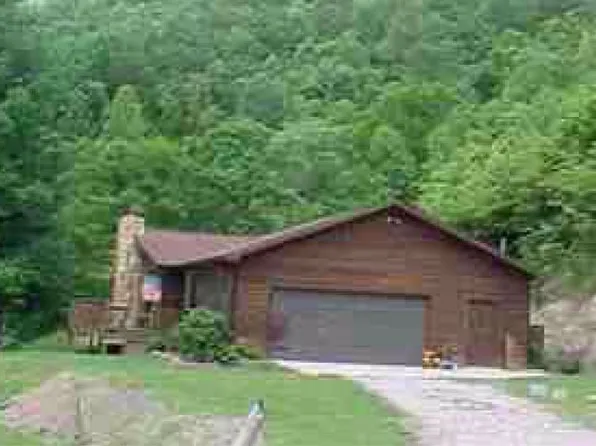 445 Spruce Pine Br, Banner, KY 41603