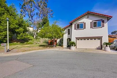 1587 Long Point Ct