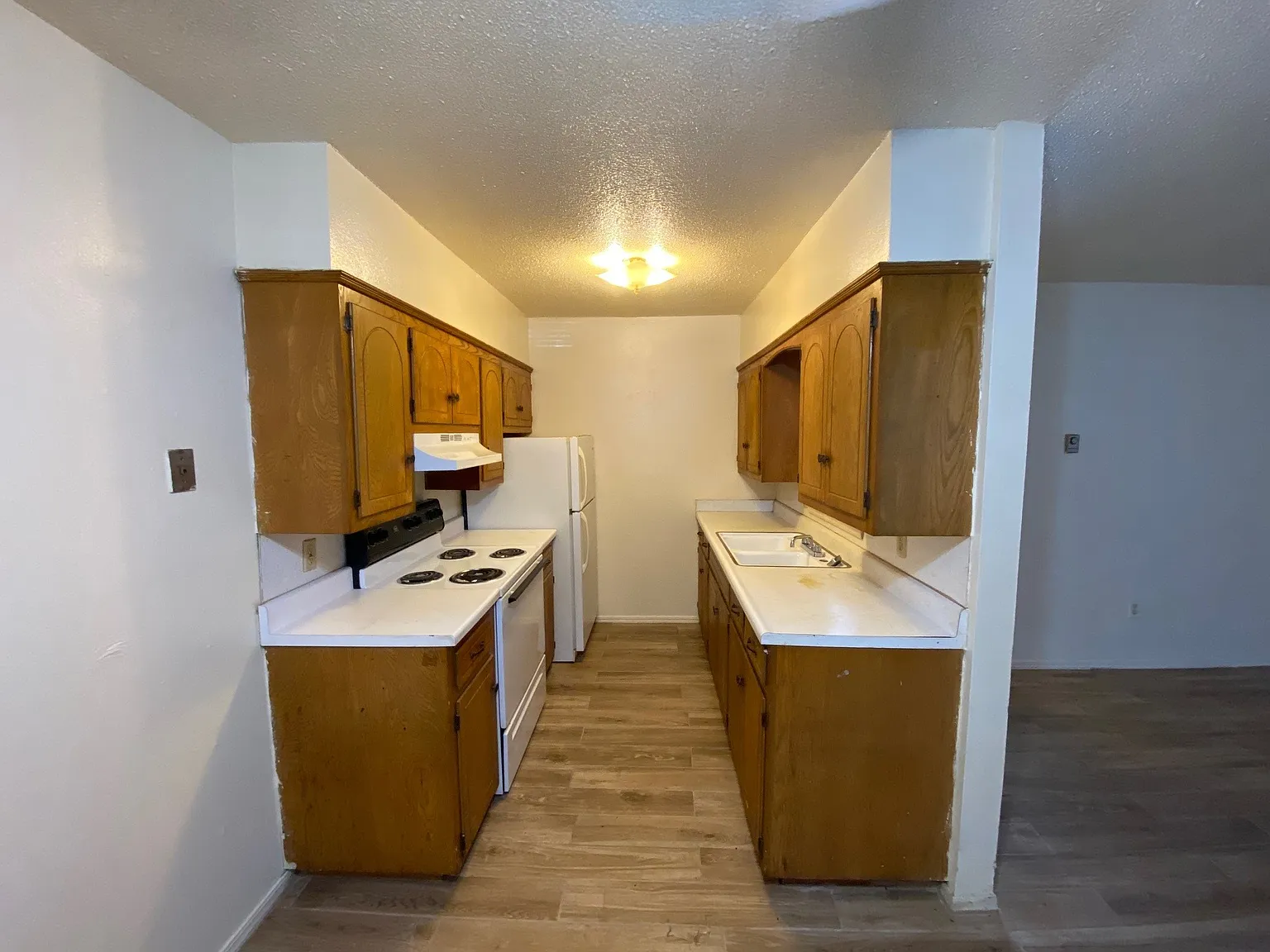 220 Southwest 34th Street - 9 — Photo 2