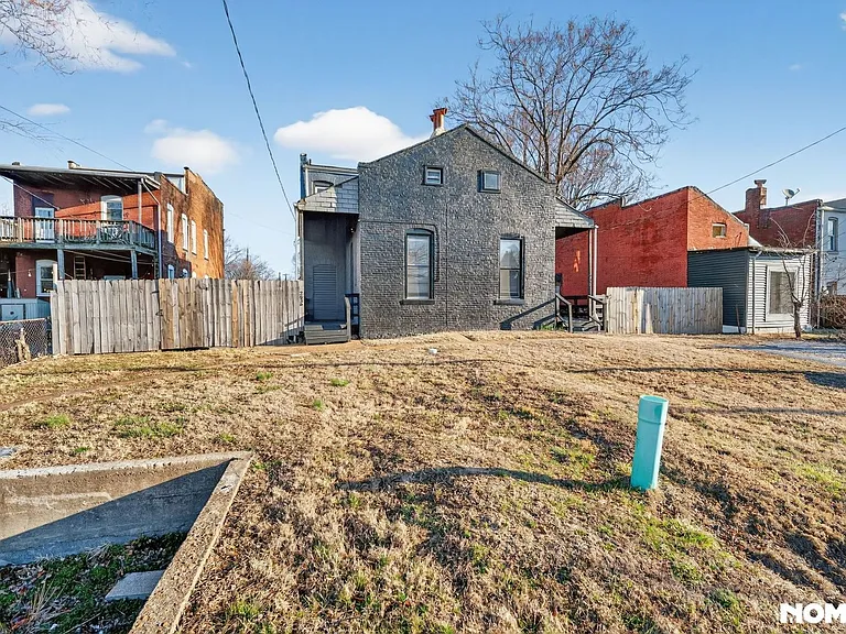 2636 Arsenal St — Photo 15
