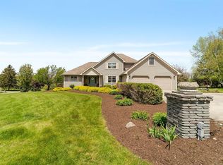 569 Jones Rd, Vestal, NY 13850