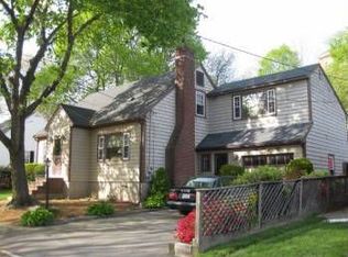 3 Greenway Rd, Salem, MA 01970