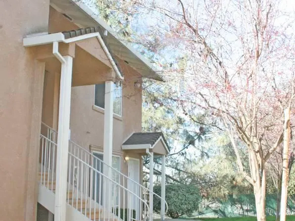 2720 Arcadia Dr #4, Shingle Springs, CA 95682