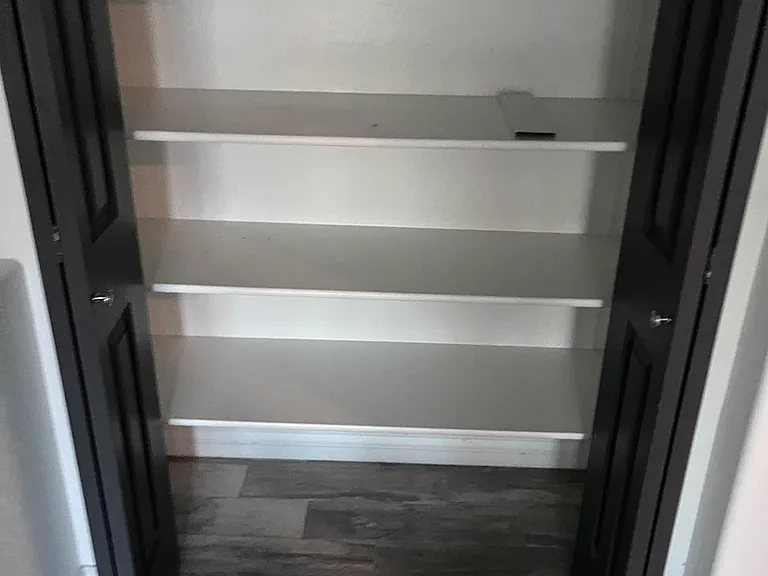 221 E Arabian Dr — Photo 5