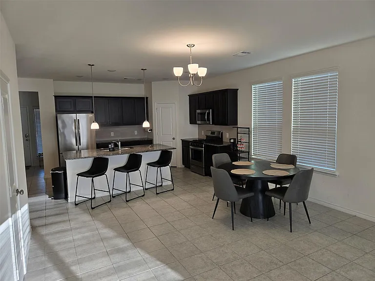 2932 Desert Lily Ln — Photo 7