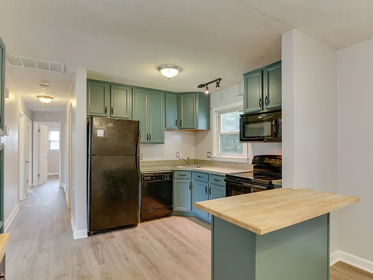 243 Faulk Rd — Photo 15