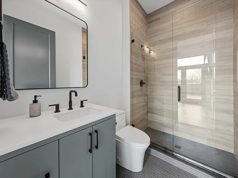 1103 Forest Ave #D — Photo 12