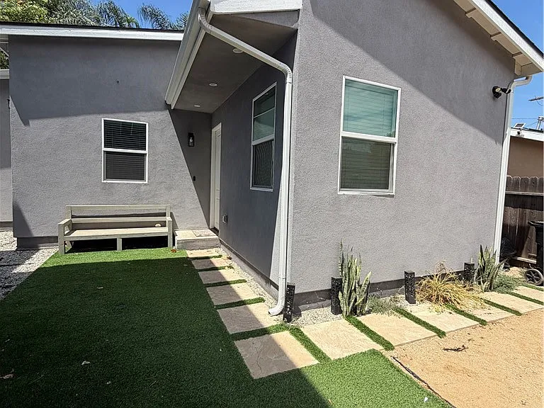 8441 Calvin Ave — Photo 1