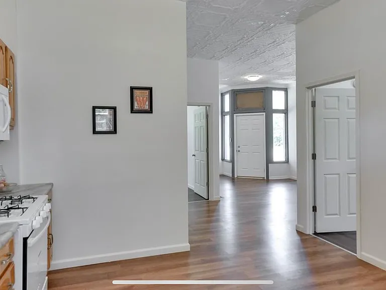 1301 Madison St #1 — Photo 4