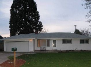 2294 Rose Blossom Dr, Springfield, OR 97477