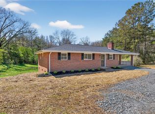 198 Pittman Cir, Westminster, SC 29693