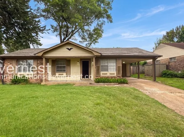 8316 Dottley Dr, Southaven, MS 38671