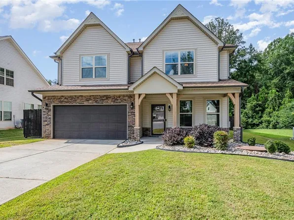 5 Harbor Glen Ct, Greensboro, NC 27455