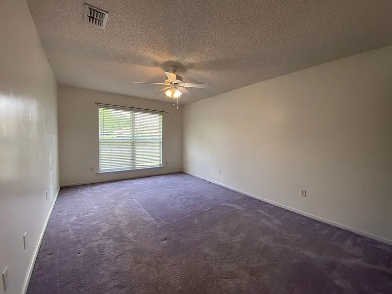 1835 Lawnwoods Dr — Photo 23