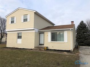 4230 Shade Tree Dr, Toledo, OH 43615
