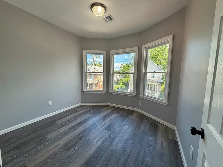 191 Hudson St #2 — Photo 13