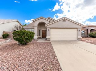 3863 W Charlotte Dr, Glendale, AZ 85310