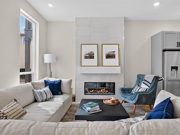 4th image of 3132 W Bonfils Place
