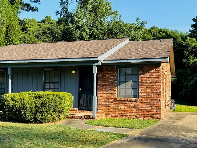 Building Photo - 6062 Warm Springs Ct