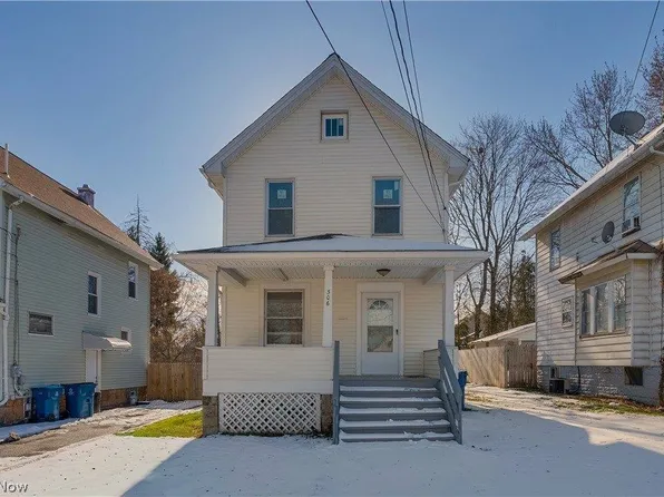 306 Maplewood Ave, Struthers, OH 44471