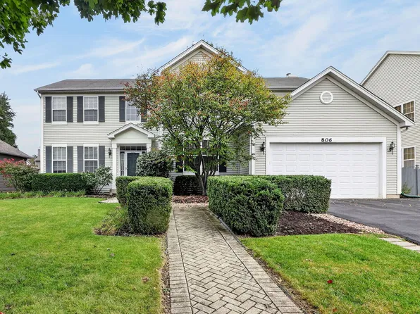 806 Baden Ave, Oswego, IL 60543
