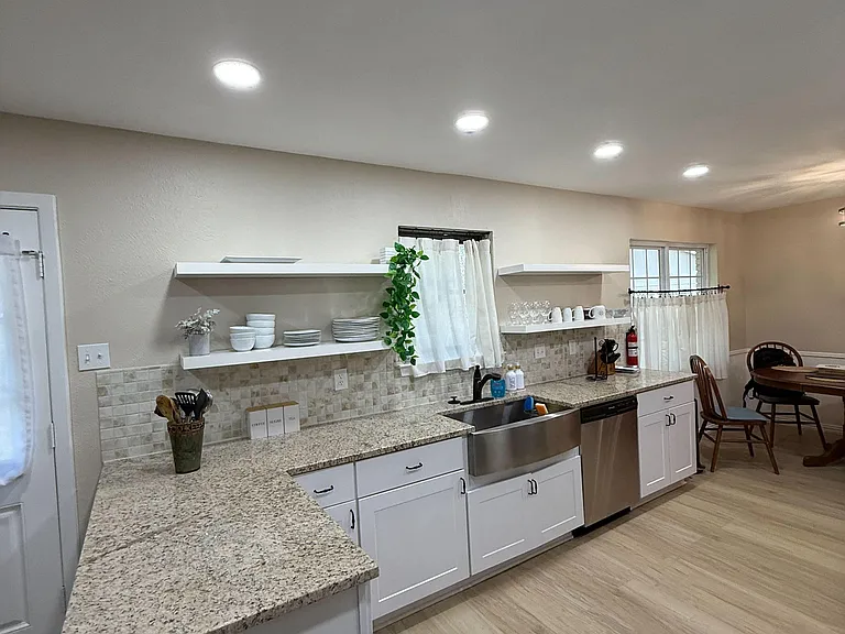 Trimble Dr — Photo 4