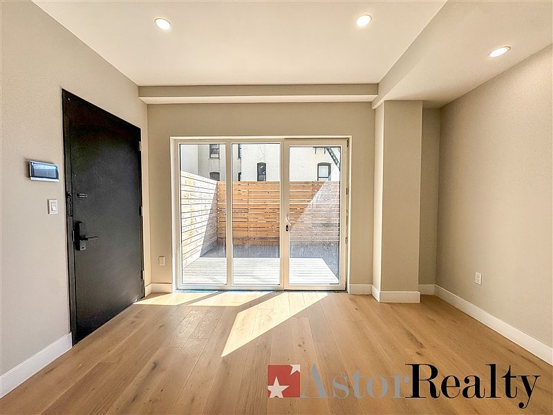 1st image of 30-85 31st St #2D