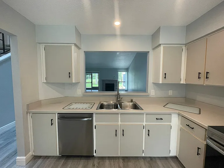392 Brown Pelican Dr — Photo 6