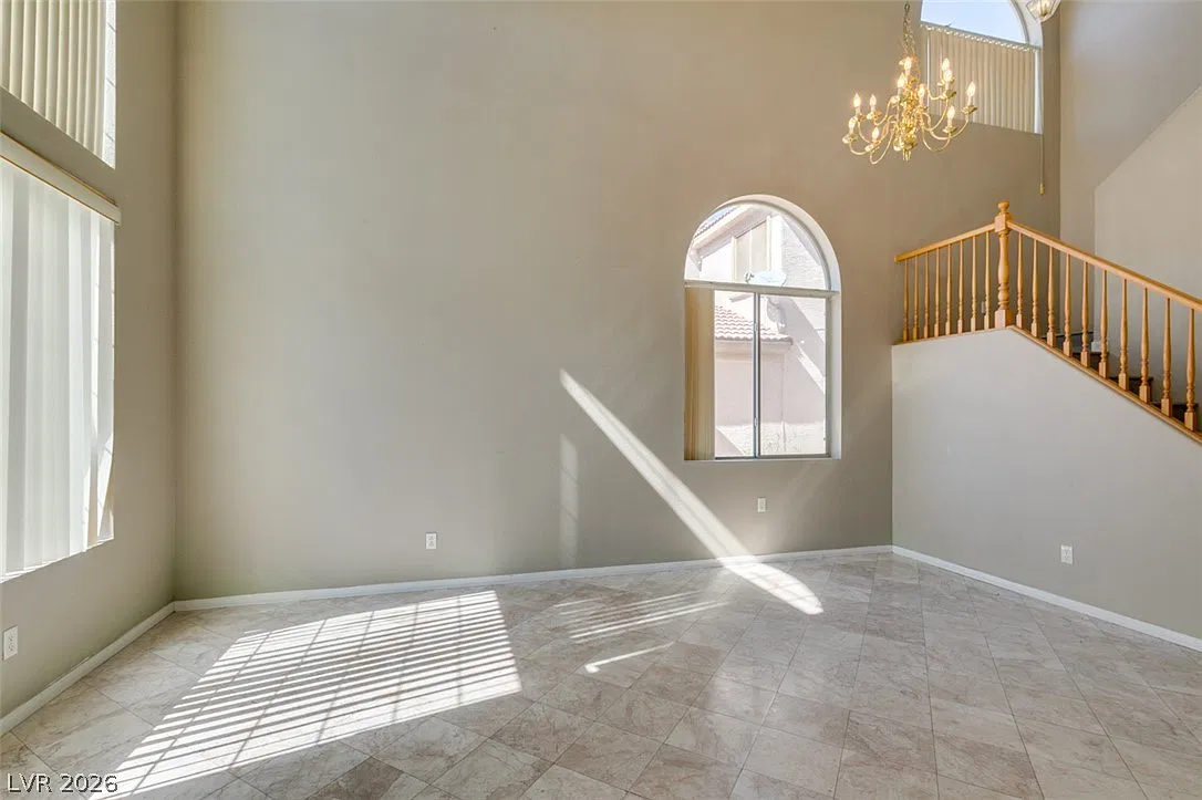 3 bed, 3.0 bath, 1969 sqft, $2,188 — Photo 4