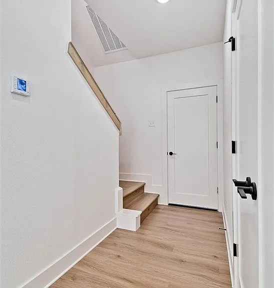 32 Coalburn Dr — Photo 12
