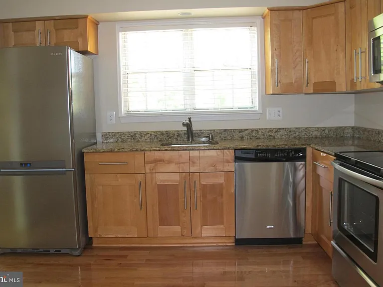 17407 Gallagher Way — Photo 10