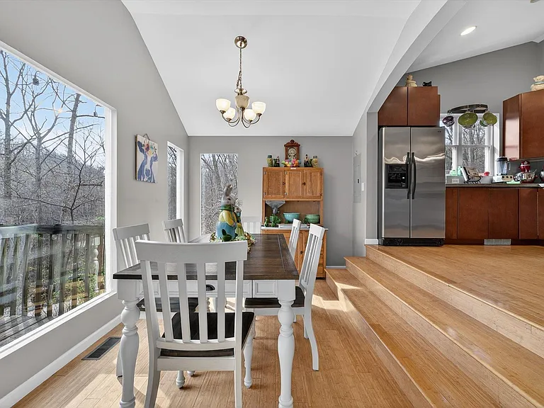 5304 E State Road 46 — Photo 17