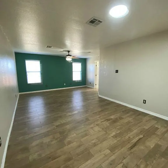 1807 Prestige Loop — Photo 13