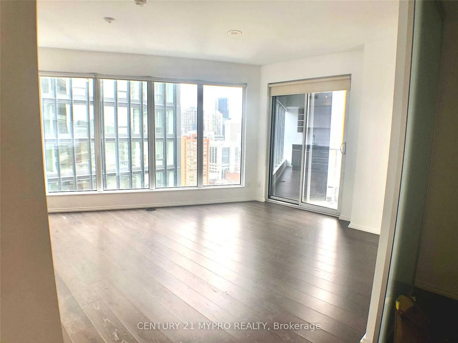 2 bed, $2,550 — Photo 2